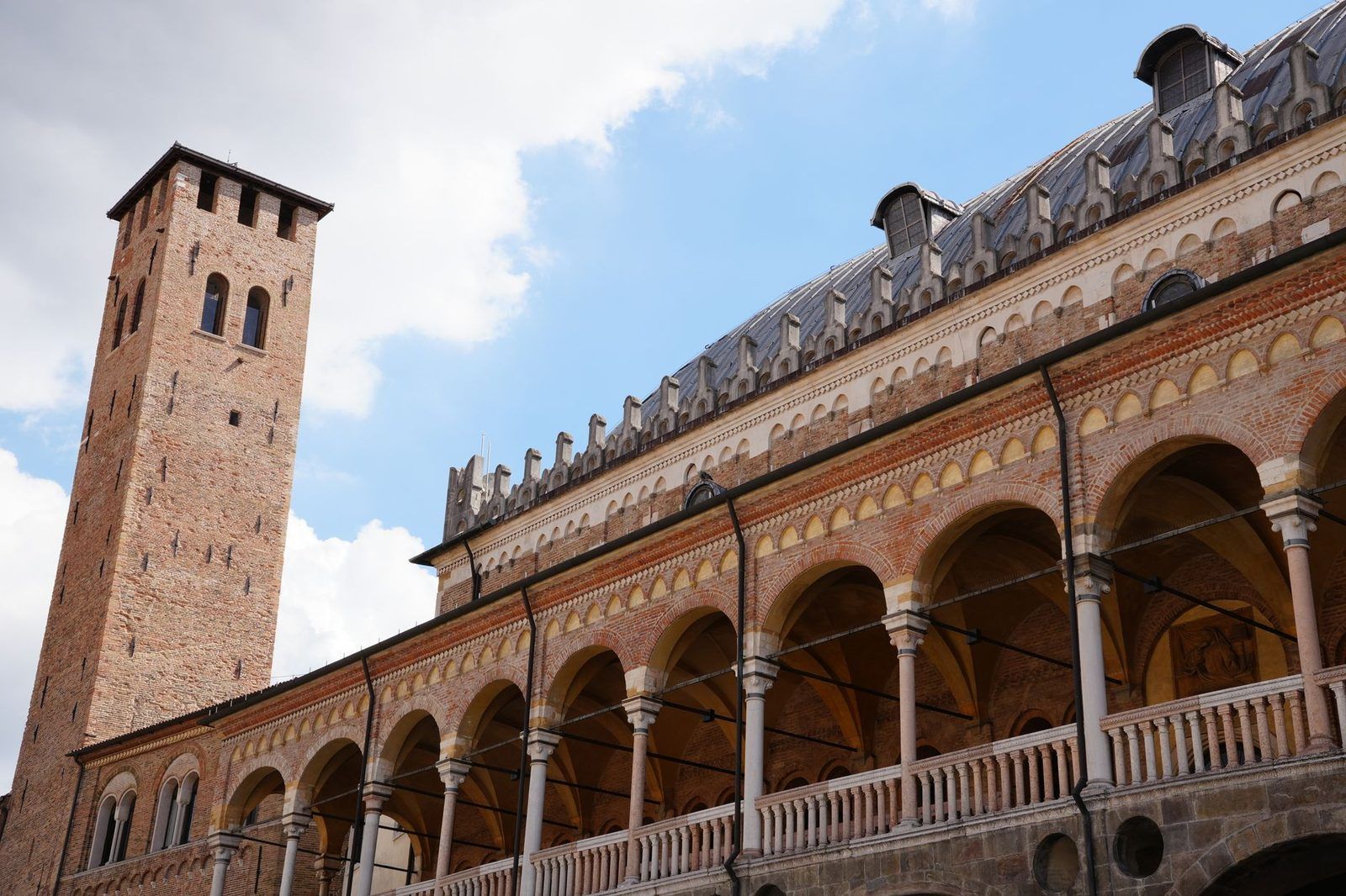 Fotogramma d'archivio — economia-e-mercati